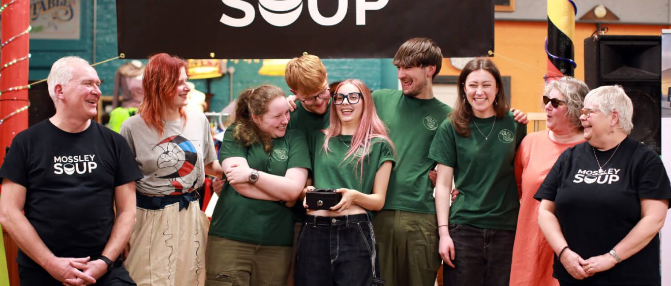 Mossley SOUP 21 presenters with volunteers
